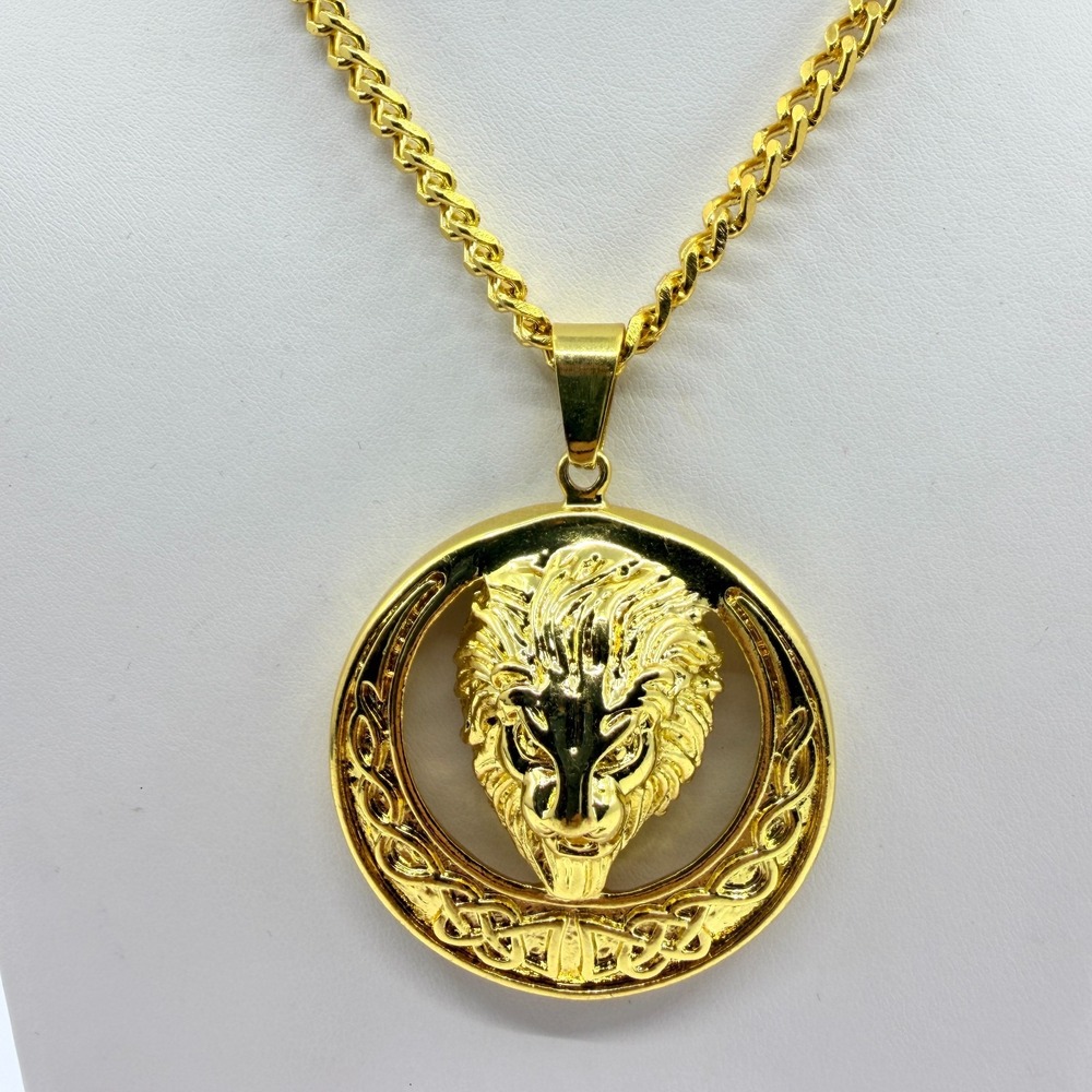 VTG Gold Tone Lion Head Crescent Moon Pendant Necklace Celtic Knot Curb Chain